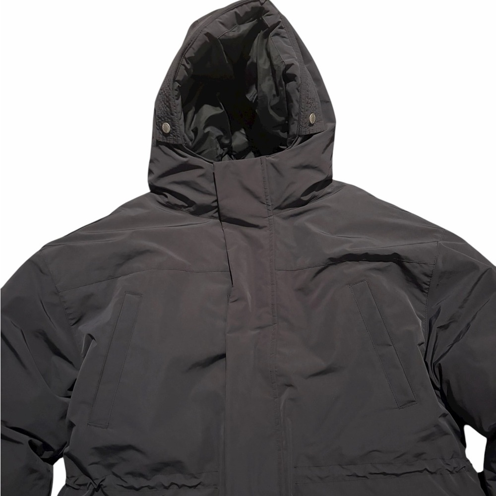 Jordan down women S black puffer jacket NWT - Picture 2 of 7